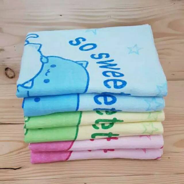 Handuk Bayi Halus Murah Lembut Perlengkapan Baby Lahir Newborn Lucu Peralatan Mandi Anak 60 x 120 cm-HANDUK BAYI IVORY