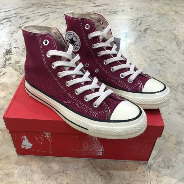 CONVERSE 70S BURGUNDY

-PREMIUM ORIGINAL-
-MADE IN VIETNAM-