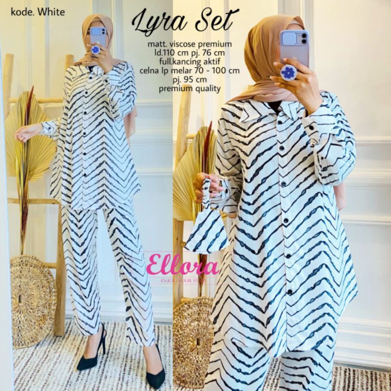 

Lyra set