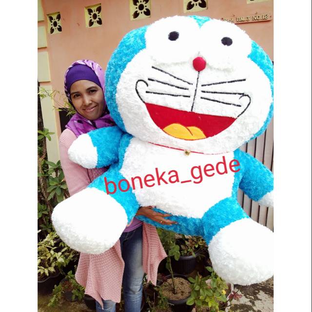Boneka Doraemon Super Jumbo