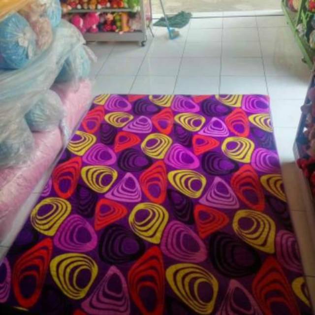 

AMBAL SELIMUT KARPET SELIMUT MURAH BAGUS PROMO