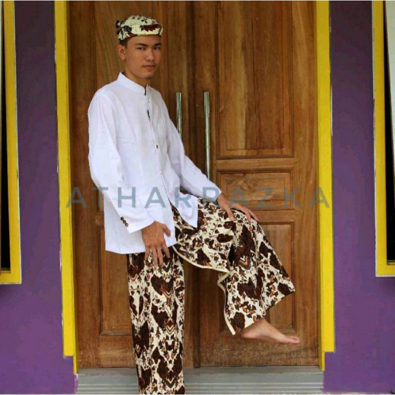Celana Sarung Motif Batik Mega Mendung