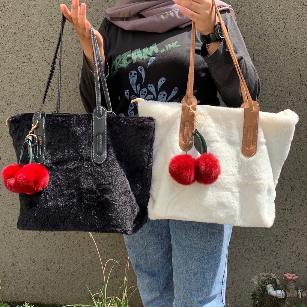 Tas Tote Bulu Beludru Cherry / Tas Wanita Bulu Tas TOTE BAG HOBO CHERRY KEISHA Bahan Bulu Korea Import Lembut Soft Fluffy Muat Banyak Tas Remaja