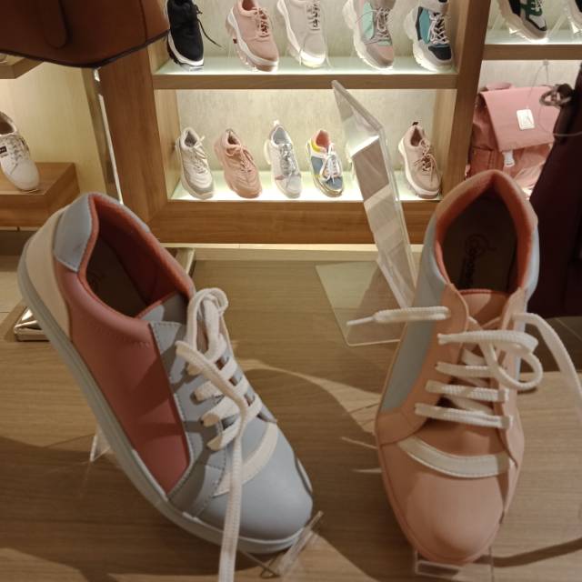 Sneakers Donatello - Sepatu Cewek