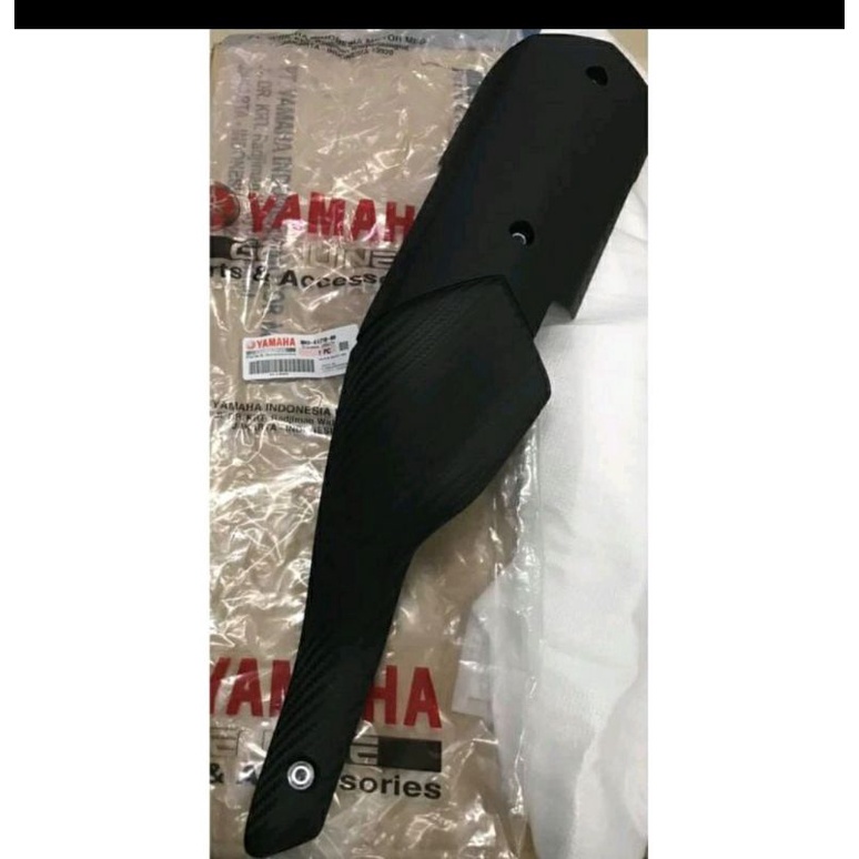 Protector Muffler 1 Tameng knalpot R15 V3 Cover knalpot new R15 VVA V3 asli Original yamaha