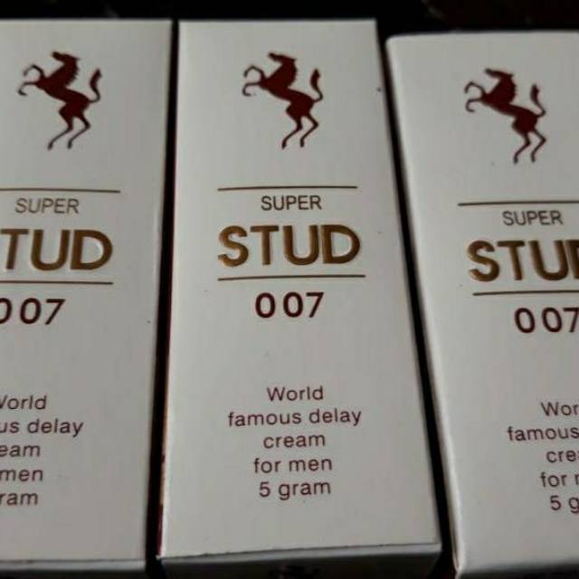Stud Cream 007