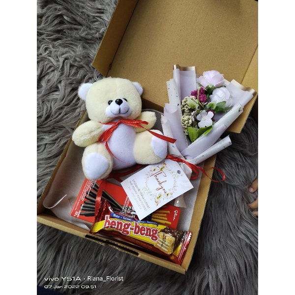 

kado box hampers valentine