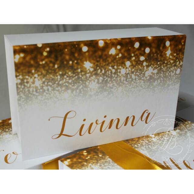 

Bridesmaid box / groomsman box Uk 24x15x7