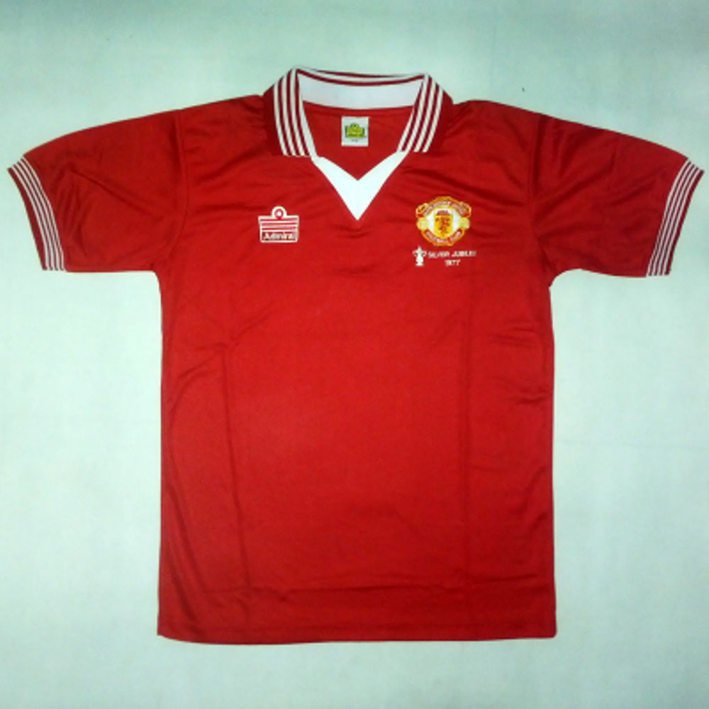 JERSEY MANCHESTER UNITED RETRO 1977 Termurah