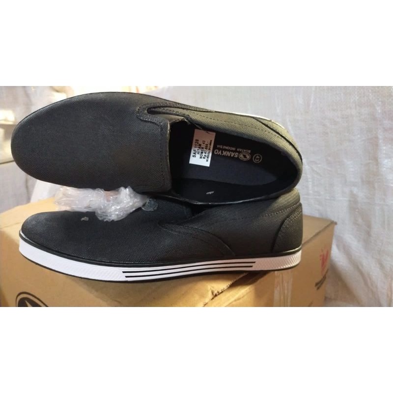 sandal karet pria dewasa