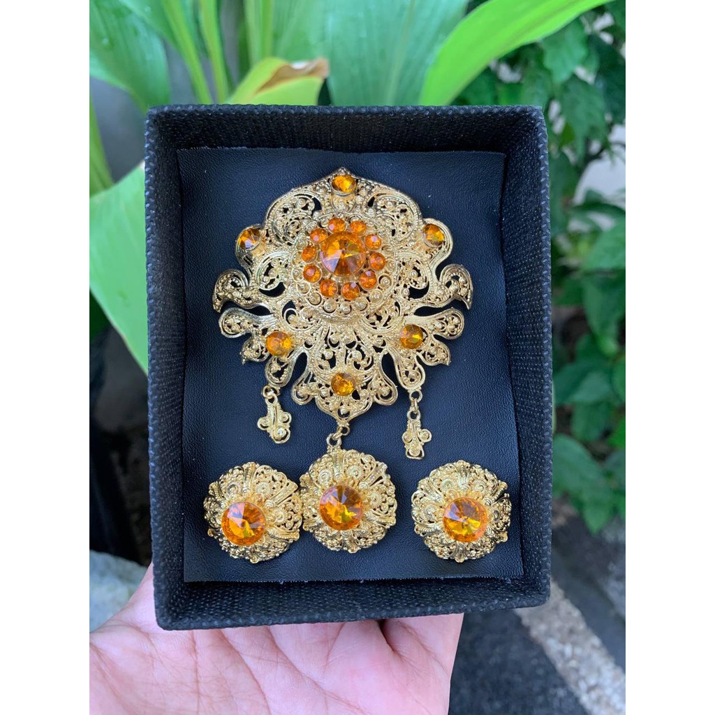 bros alpaka bali set kebaya  motif cotek sirkon-kuning