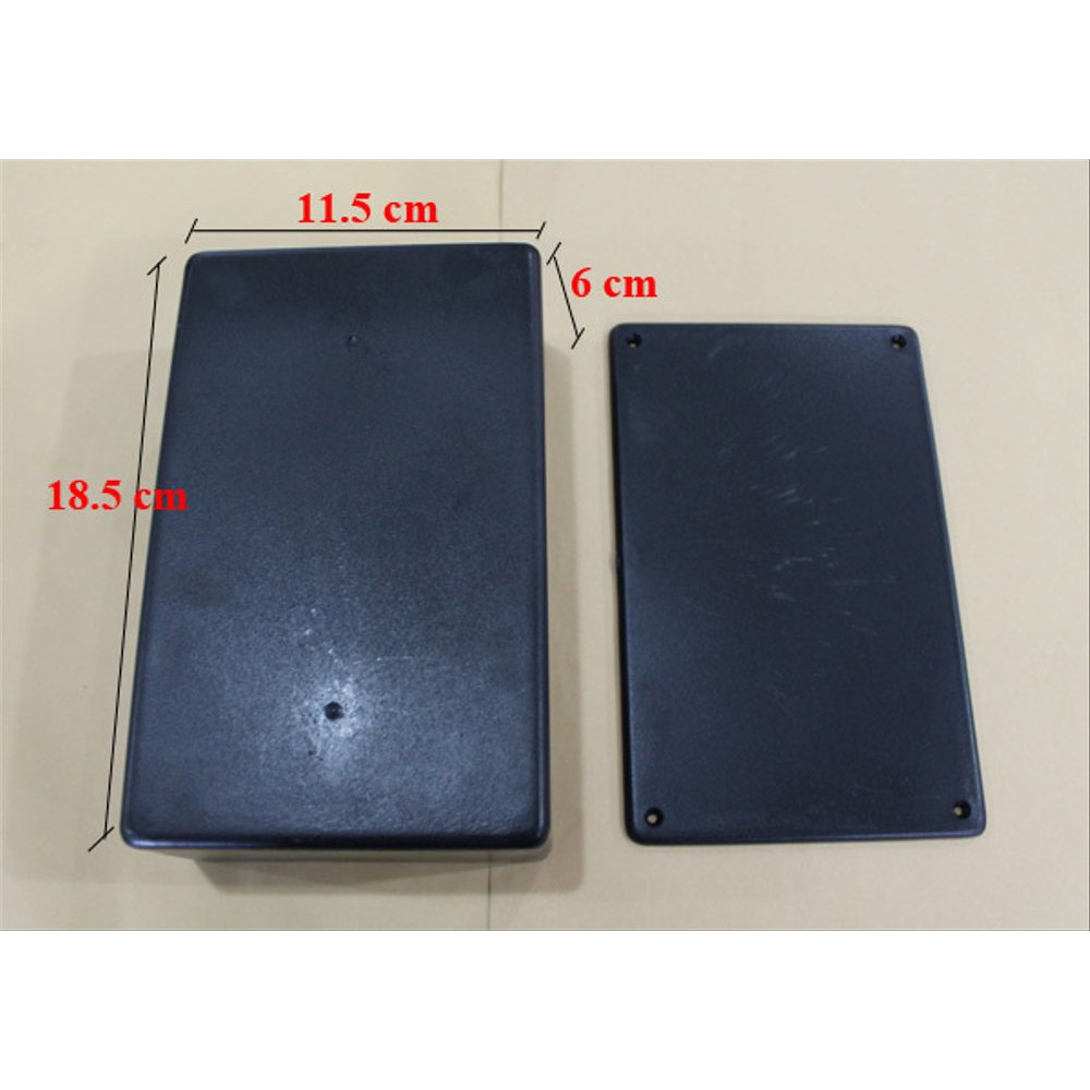 

Dijual Box plastik / Kotak plastik ukuran 11.5cm (p) x 18.5cm (l) x 6cm (t) Murah