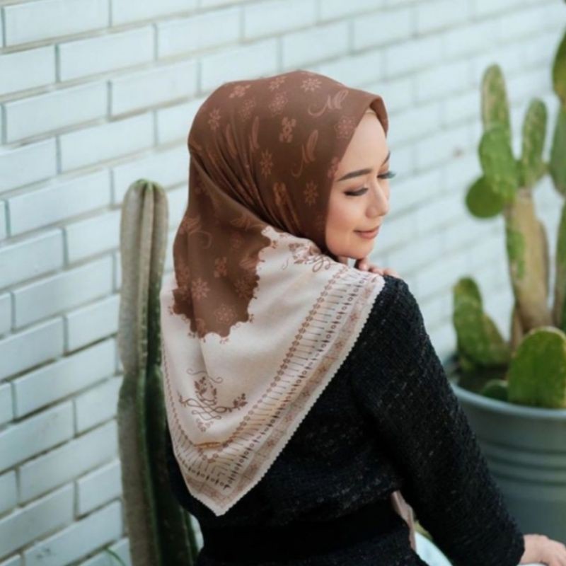Terbaru !! Hijab Segiempat Voal Motif Mono Coklat | Jilbab Voal | Kerudung Segiempat Motif