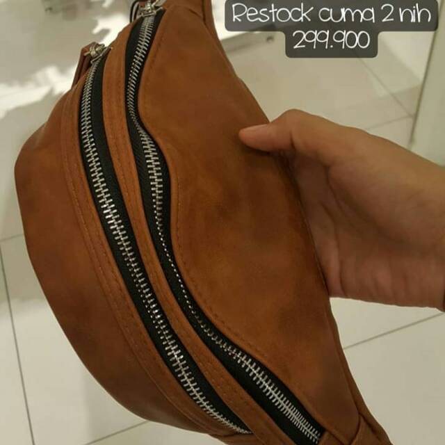 Bershka Man Belt Bag Tas Pinggang Cowok