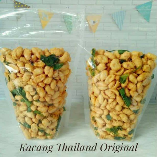 

Kacang Thailand Pedas / Original