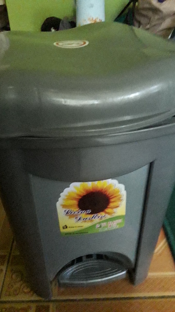 Tong Sampah Injak 10 Liter