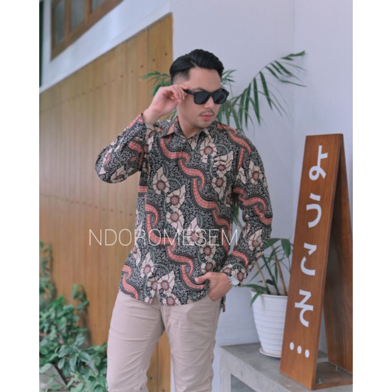 KEMEJA BATIK PREMIUM TERBARU BATIK EKSKLUSIF PRIA PRABUABADI KATUN HALUS FULL FURING LENGAN PANJANG