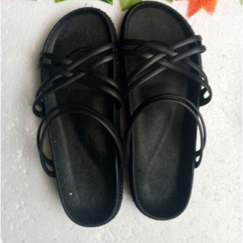 Sandal Jelly Niar Sandal Wanita Tali Karet Boloni Andin-Black