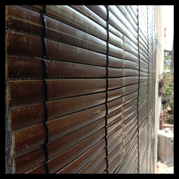 Tirai Bambu Kulit Hitam Vernish Size 2M X 3M