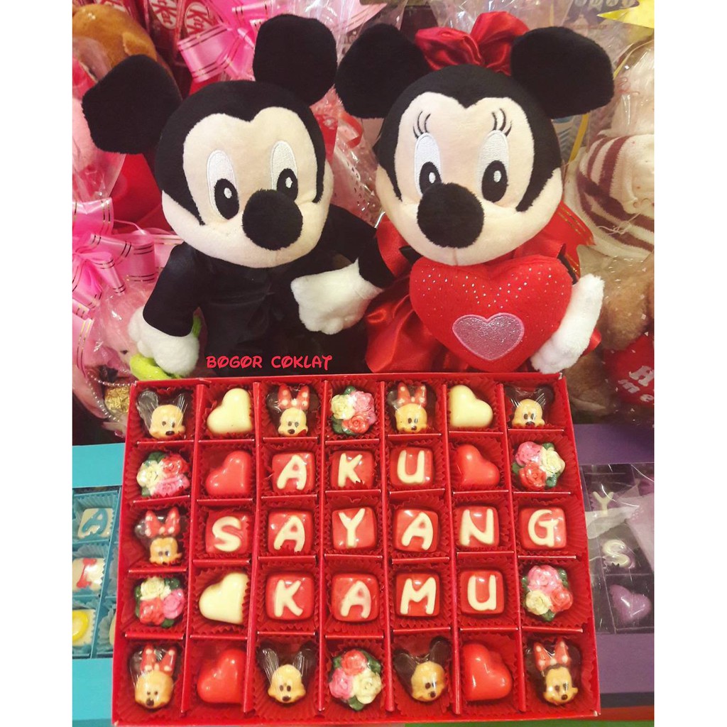 

Coklat Sekat 35 Valentine Mickey