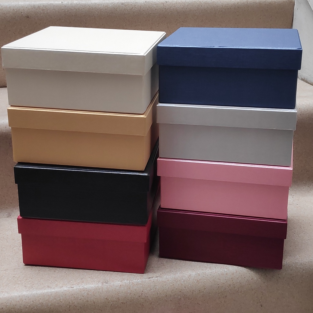 

TOKO ANQA-Flower Square Box / Gift Box Kotak Bunga atau Kado