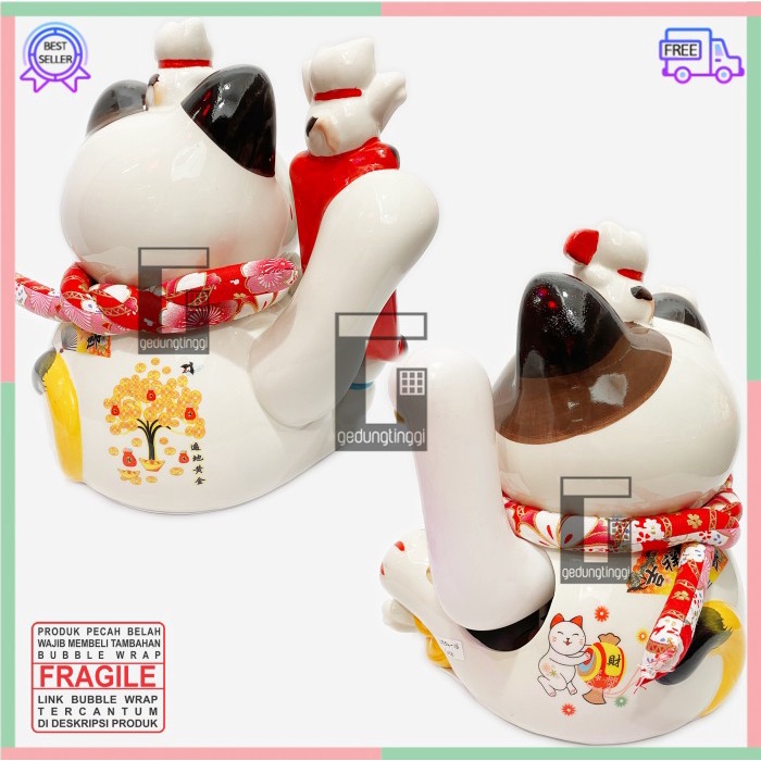 Pajangan Patung Hiasan Boneka Dekorasi Kucing Bawa Panggil Rejeki Rezeki Hoki Maneki Neko Maneko Neki ManekiNeko Lucky Cat Keberuntungan Keramik Baterai Batrai Batre Listrik Tangan Goyang Gerak Meja Etalase Toko Resto Cafe Cina China Jepang Jumbo Besar XL