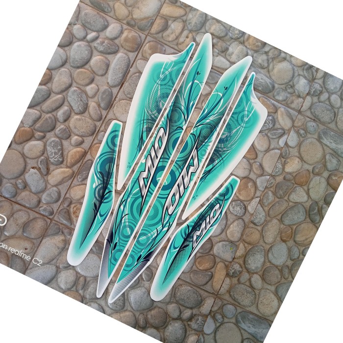 stiker striping motor mio sporty 2011 putih-hijau