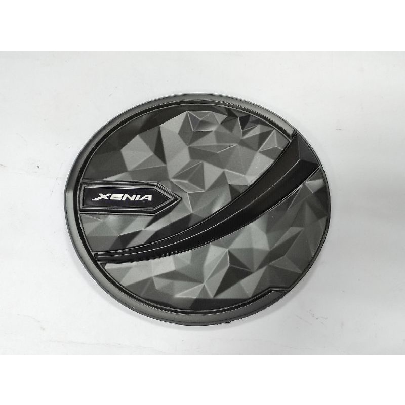 Tank cover mobil daihatsu xenia 2022 tutup tangki bensin black diamond variasi eksterior mobil