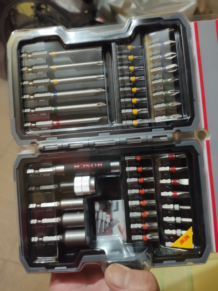 Bosch 43 Pcs Mata Obeng Set / Screwdriver Set