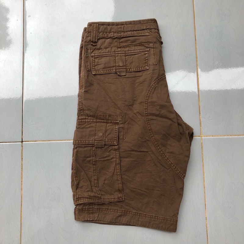 Short Pants cargo UNIQLO SECONDHAND size 32-33