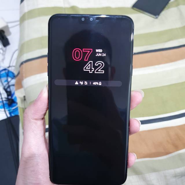 LG V40 single sim 6gb 128gb