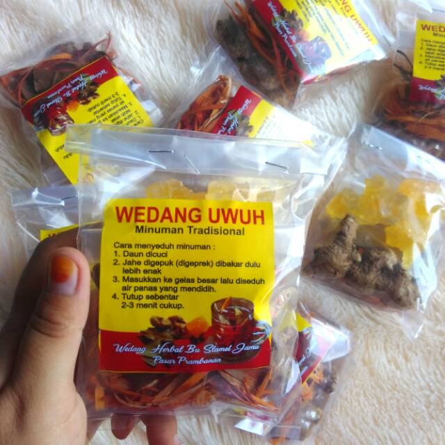 

Racikan Wedang Uwuh Bu Slamet