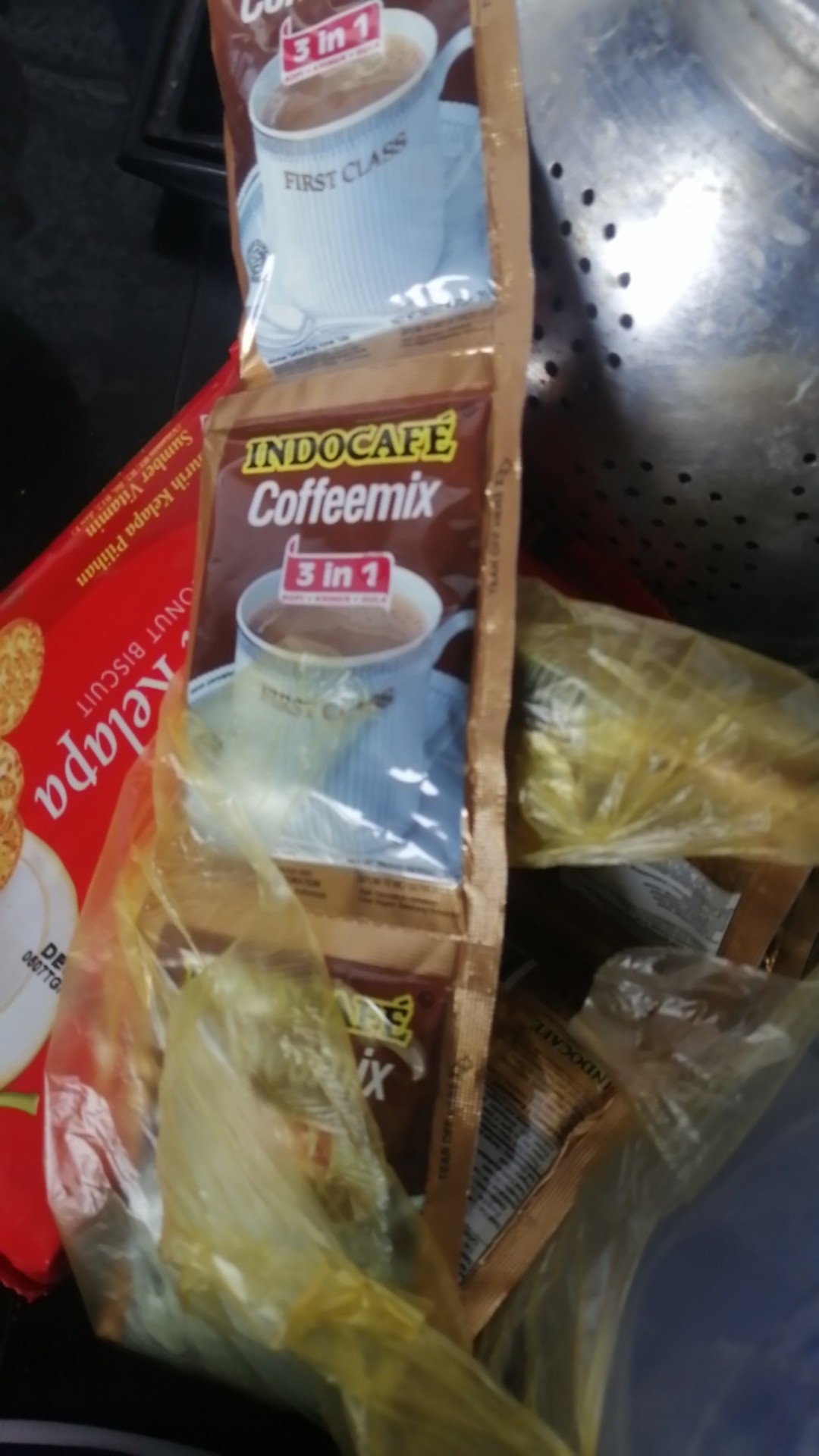 Stiker Kaca Kotak Coklat Oriental Lebar 45cm