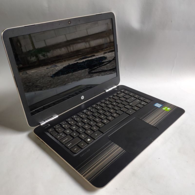 laptop slim/tipis gaming dan editing hp pavilion al330tx - core i7 gen6 - dual vga Nvidia GeForce 940mx