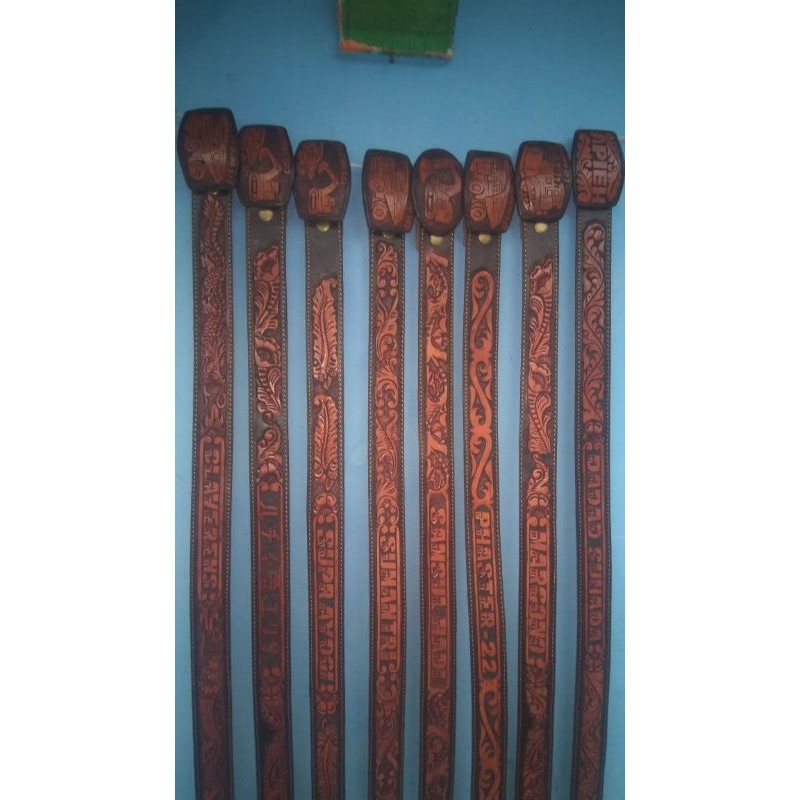 sabuk ukir kulit
