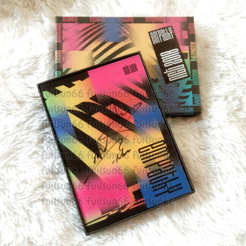 [BOOKED] MARK EMPATHY SIGNED ALBUM + PC GITD & MINI BALLOON