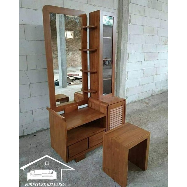 Meja rias minimalis / Meja rias jati / Meja rias minimalis