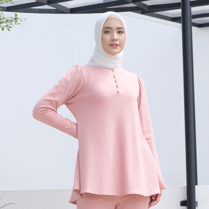 Femme Outfit - Farah Blouse (Blouse Wanita)-Pinky Peach