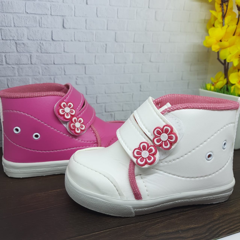 mandirishoesstore-SEPATU BOOTS ANAK PEREMPUAN 1-3 TAHUN CAY16