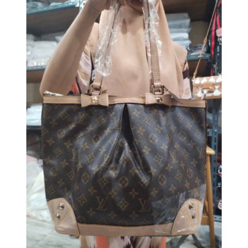 LV Authentic import