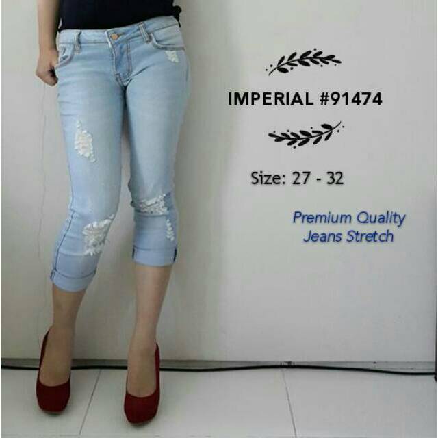 Celana 7/8 Jeans IMPERIAL #91474 size : 27-32 IDR 250.000 good quality. Jeans asli. Foto asli. Soft