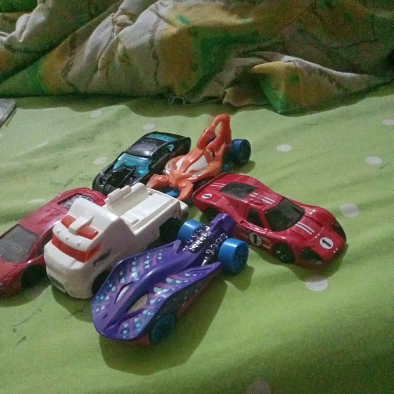 hot wheels bekas basic