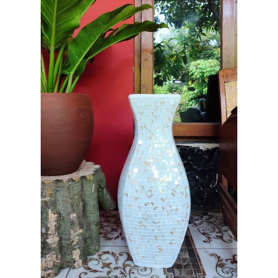 vas gerabah tempel kaca