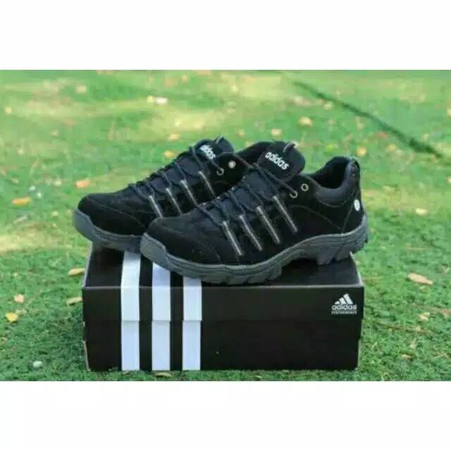 SEPATU SAFETY SEMI BOOTS ADIDAS PRIA KULIT BOOT SAVETY BUT SEPTI BUTS SEFTI