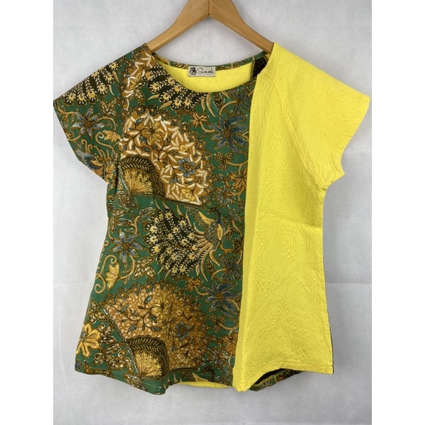 BATIK KULTUR PATCH TOP