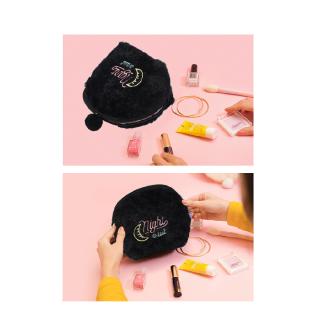 Tas Pouch Kosmetik makeup alat Mandi Bahan Plush Desain  