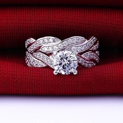 SEUSUK  2Pcs Cincin Kawin / Tunangan Romantis Elegan untuk Wanita