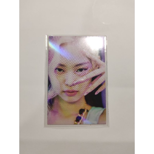 Jennie Blackpink HYLT