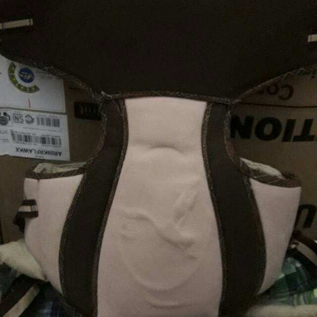Gendongan bayi kanguru