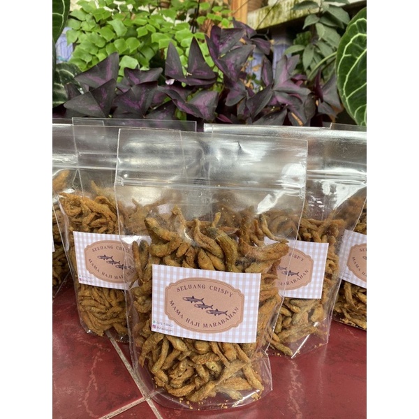 

Saluang Crispy Mama Haji Marabahan